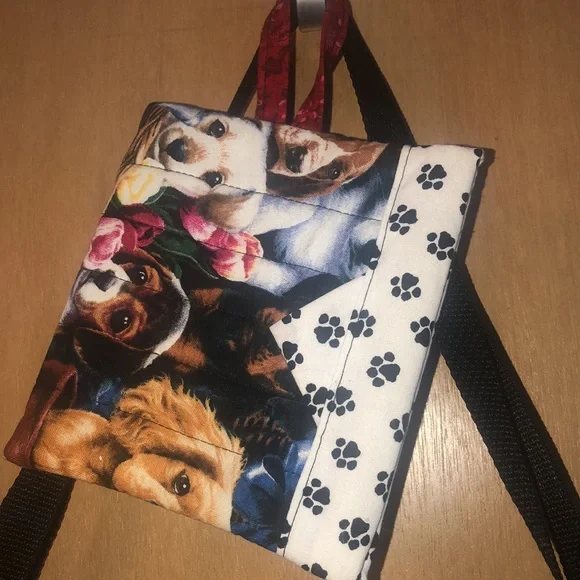 Handmade dog duffle with pouch - Picture 3 of 5